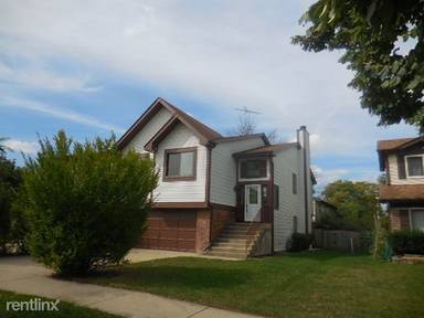Main picture of 1410 Chippewa Trl