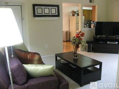 Main picture of 7748 New Providence Dr
