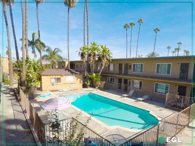 Main picture of 8043 Chapman Ave