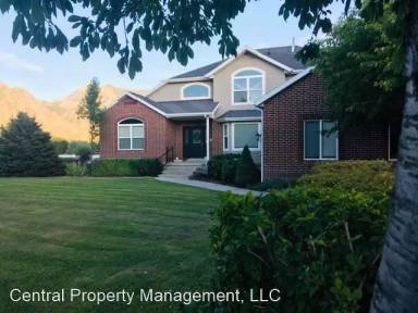 Main picture of 735 W Long Dr