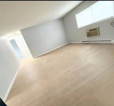 Main picture of 6 Mary Anna Dr