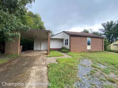 Main picture of 317 Gidney St