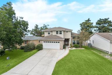 Main picture of 114 Eden Isles Blvd