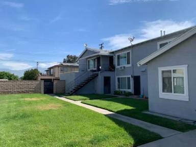 Main picture of 5150 Revere St