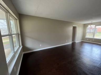 Main picture of 2600 Eastbrook Dr