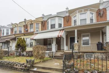 Main picture of 5921 Spruce St