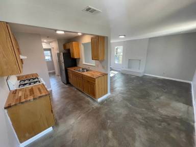 Main picture of 6102 Conti Ct