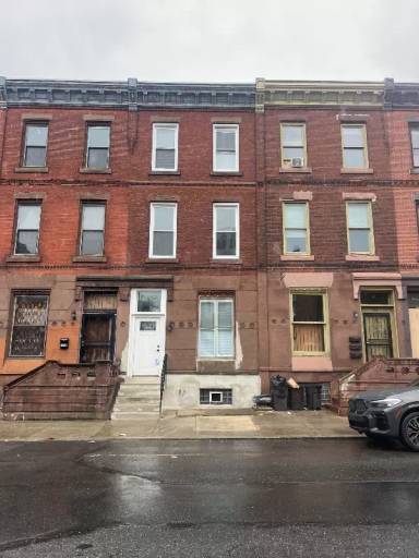 Main picture of 1926 W Diamond St