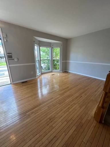 Main picture of 85 Alexis Dr