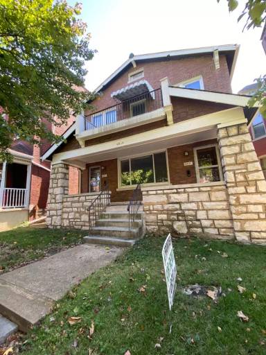 Main picture of 3512 Magnolia Ave