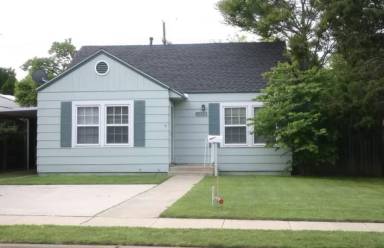 Main picture of 2408 22nd St