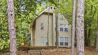 Main picture of 379 Butternut Dr