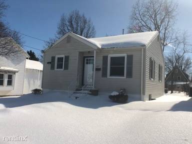 Main picture of 235 Pearl St