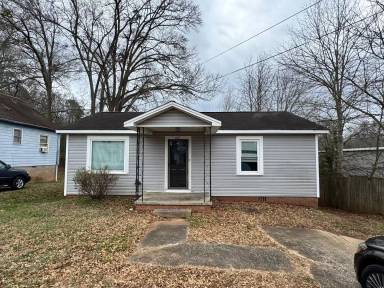 Main picture of 219 Lee St