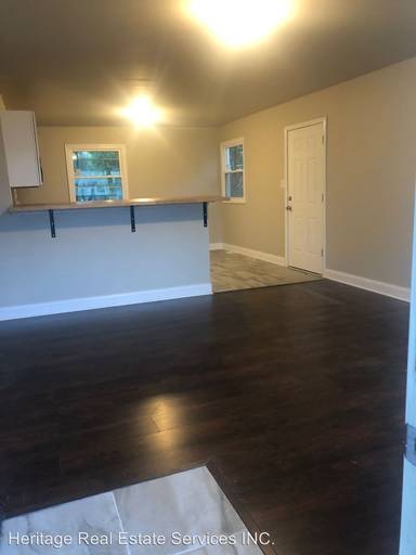 Main picture of 5718 E 13th Pl