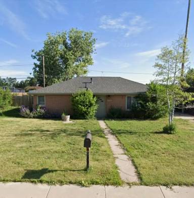 Main picture of 3902 Laramie St