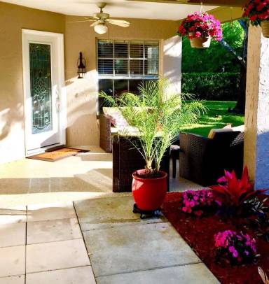 Main picture of 9549 Danville Ct