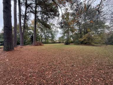Main picture of 1821 S Brookwood Dr