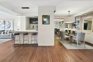Main picture of Gramercy Towers