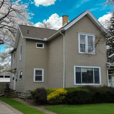 Main picture of 418 Wallace Ave