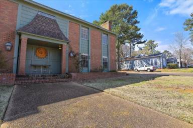 Main picture of 1001 Euclid Ave