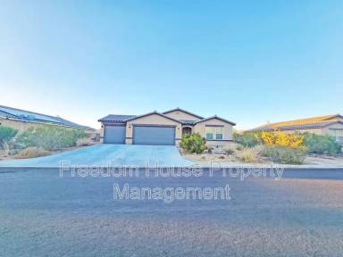 Main picture of 3882 E Chaffe Ave