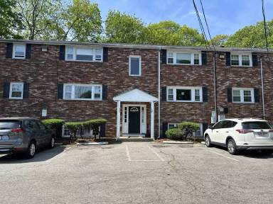 Main picture of 41 Davis Ave