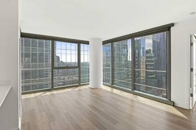 Main picture of 373 W Wolf Point Plz