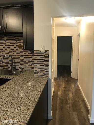 Main picture of Vista Capri Apartments