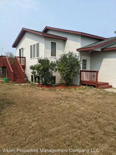 Main picture of 203 Walborg Ave NE