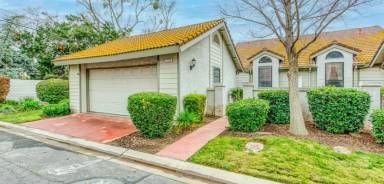 Main picture of 1229 W Bullard Ave