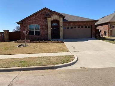 Main picture of 5220 Glen Meadow Dr