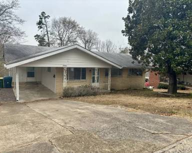 Main picture of 69 Belmont Dr