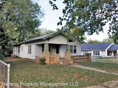 Main picture of 410 N 10th St