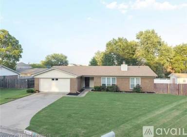 Main picture of 3203 S 65th Cir