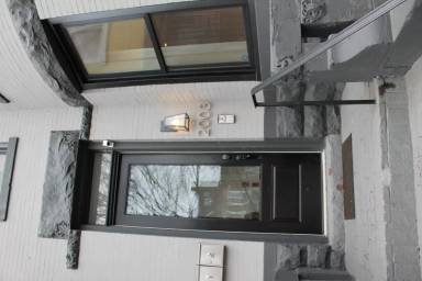 Main picture of 2003 1st St NW