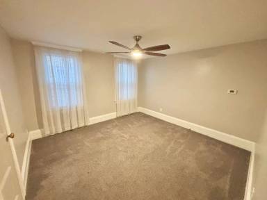 Main picture of 21 Cornell St
