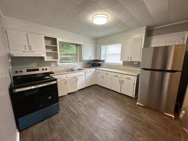 Main picture of 430 Osceola St