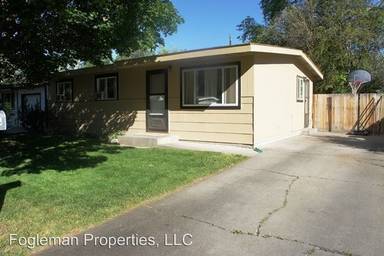 Main picture of 424 W 3rd N