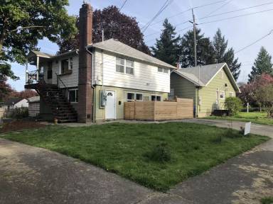 Main picture of 7405 NE Prescott St