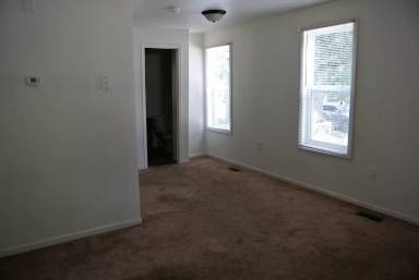 Main picture of 1510 1st Ave SE