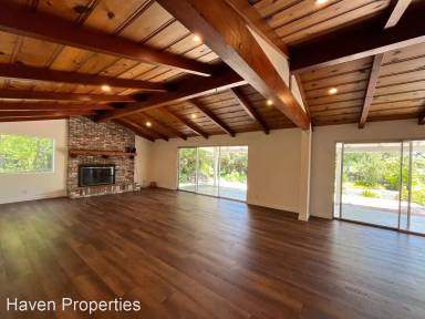 Main picture of 1121 Putter Ave