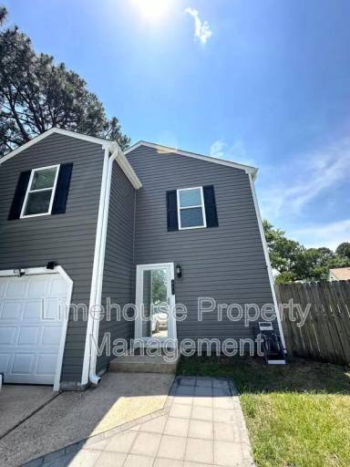 Main picture of 811 Bunyan Ct