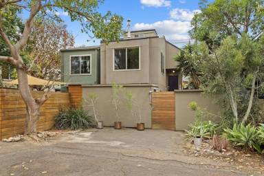 Main picture of 3138 31st St