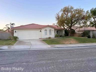 Main picture of 79790 Independence Way