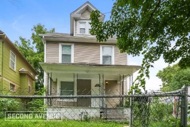 Main picture of 144 N White Ave