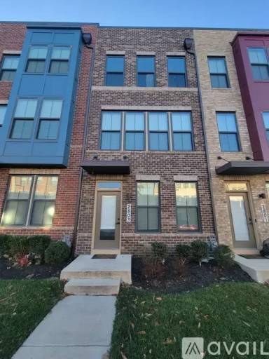 Main picture of 2803 Lewis Ave
