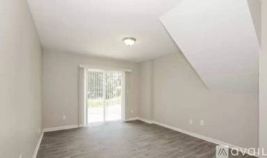 Main picture of 2537 Corner Shoals Dr