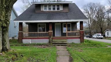 Main picture of 1641 Stewart Ave