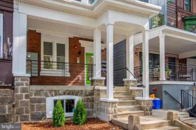 Main picture of 5039 Spruce St